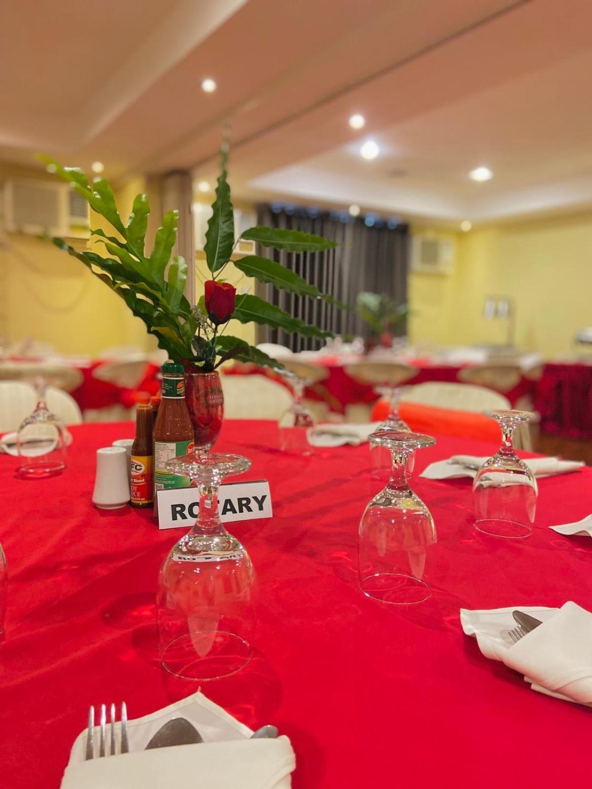 Copacabana Apartment Hotel Pasay Ngoại thất bức ảnh