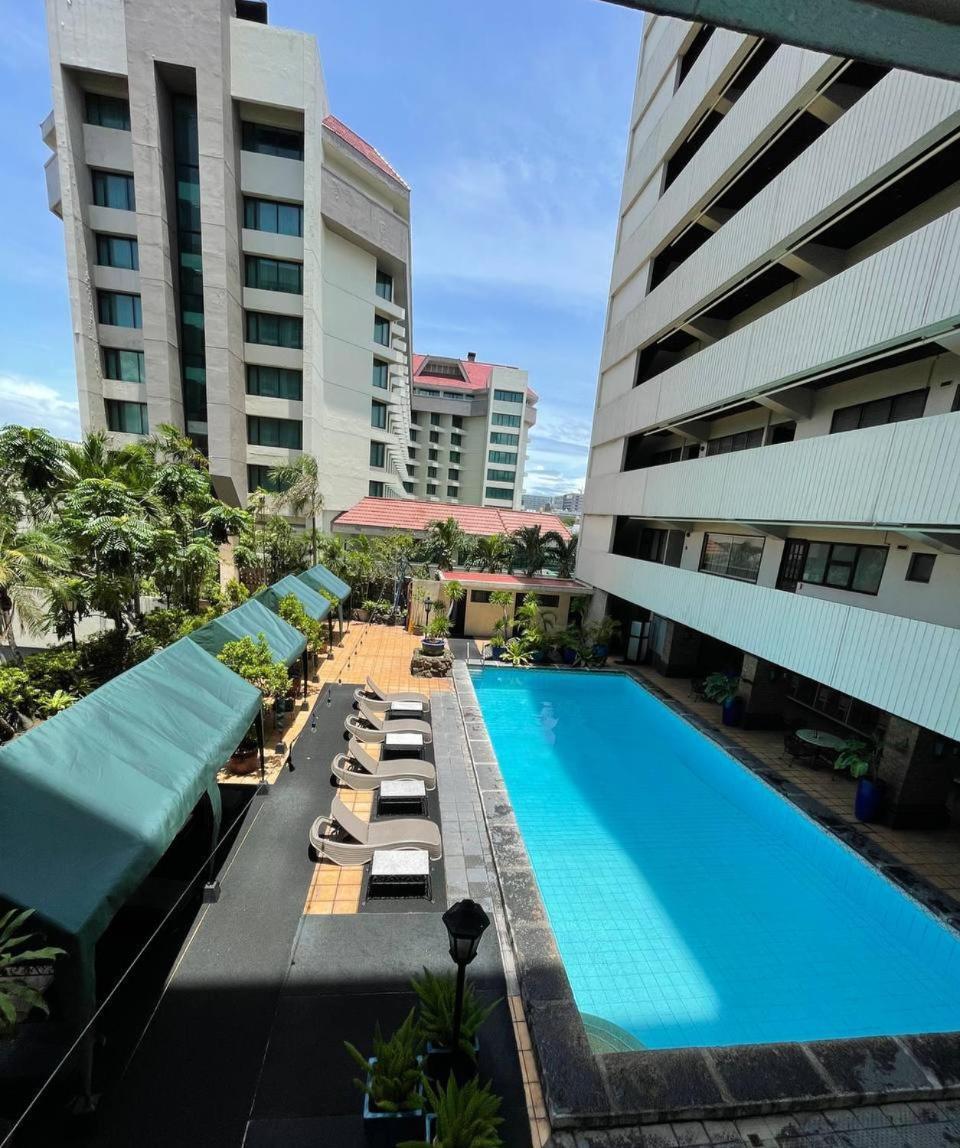 Copacabana Apartment Hotel Pasay Ngoại thất bức ảnh