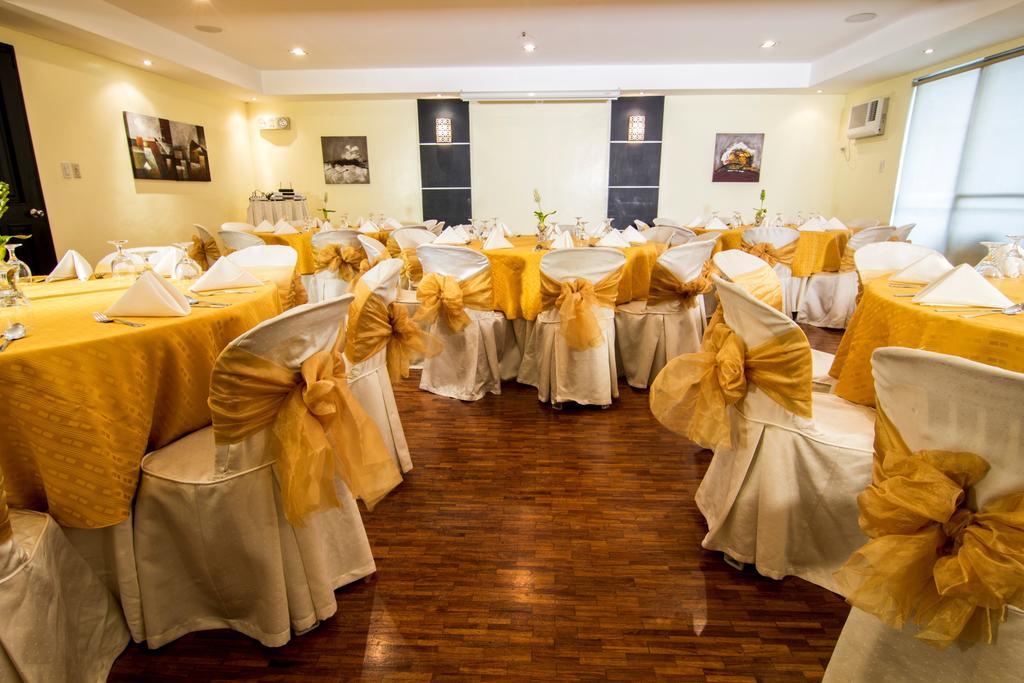 Copacabana Apartment Hotel Pasay Ngoại thất bức ảnh