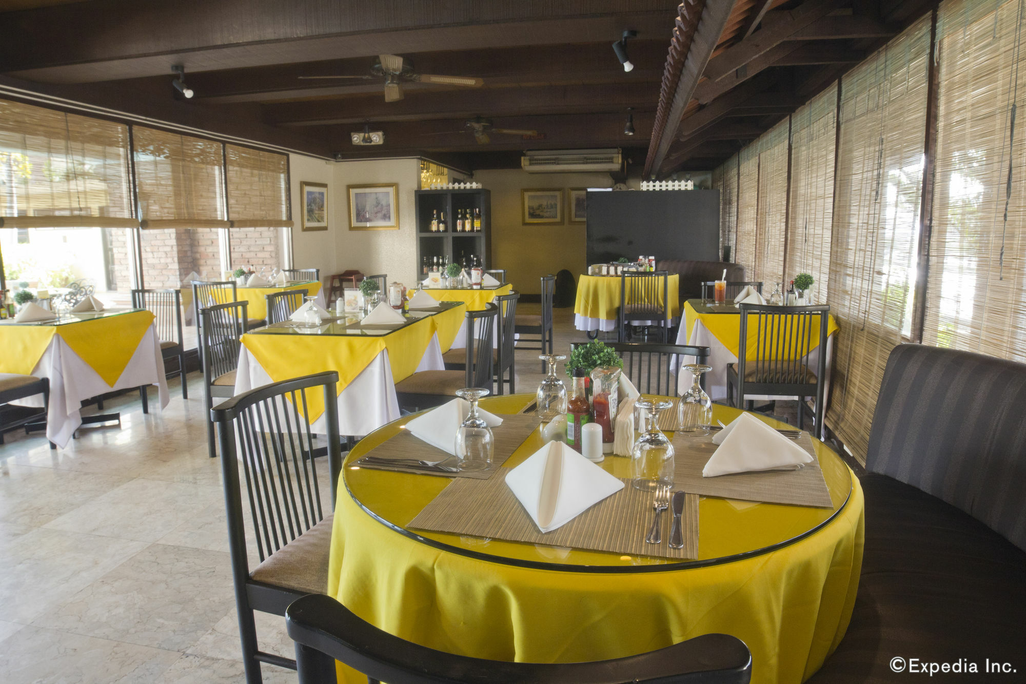 Copacabana Apartment Hotel Pasay Ngoại thất bức ảnh