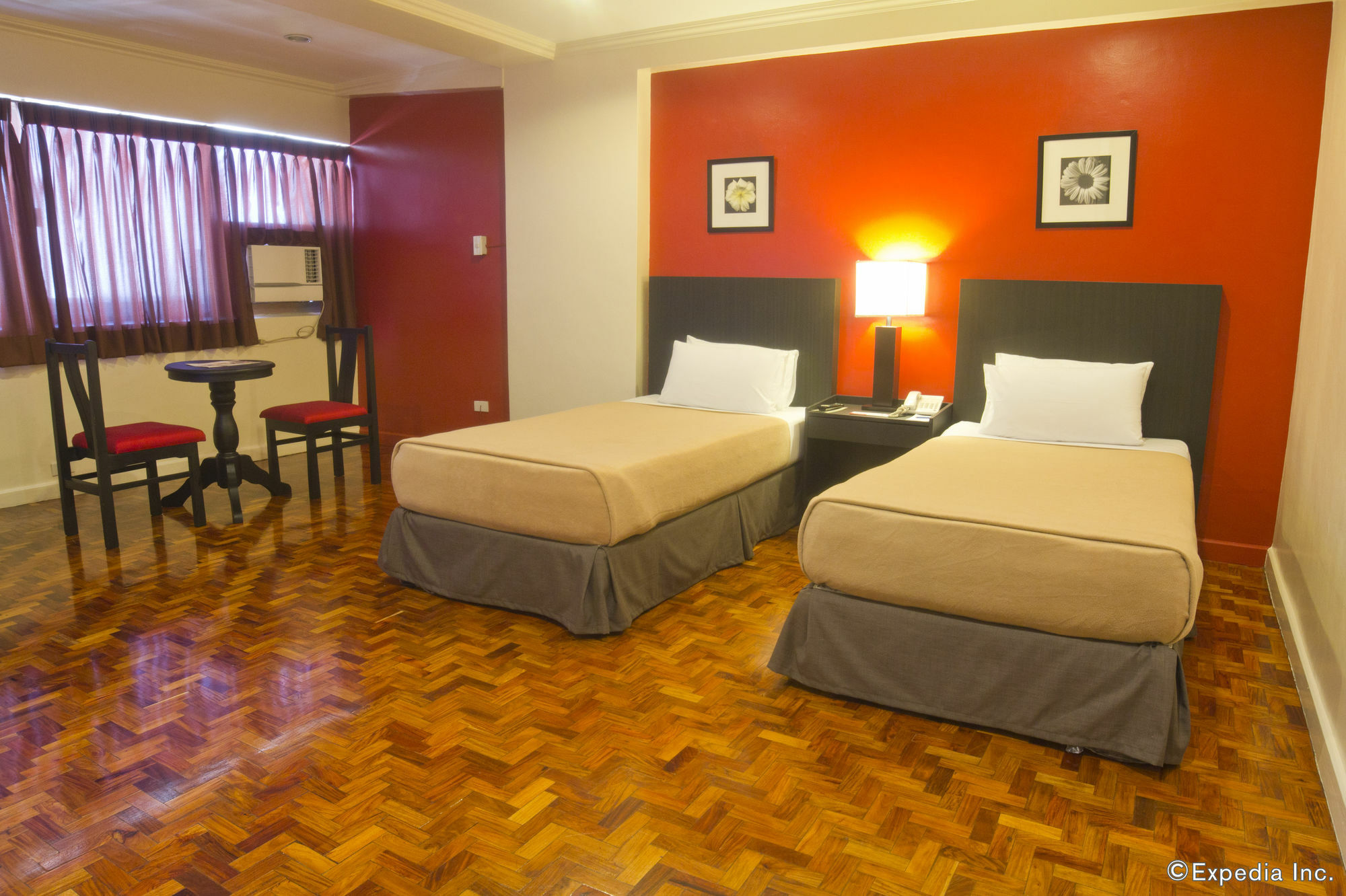 Copacabana Apartment Hotel Pasay Ngoại thất bức ảnh